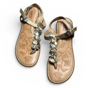 Born Flowers Leather Slingback T-Strap Sandals With Flower Appliqués Size 7